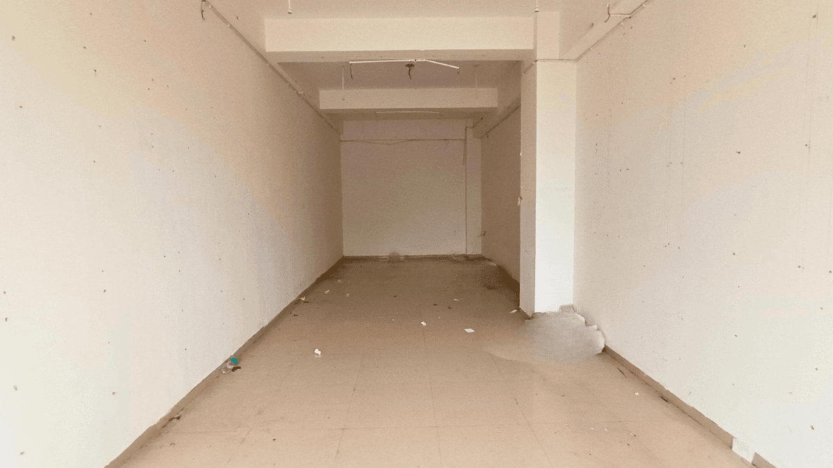 434 Sq. Ft | Ground Floor Space For Rent - In Piplod, Surat. in Piplod